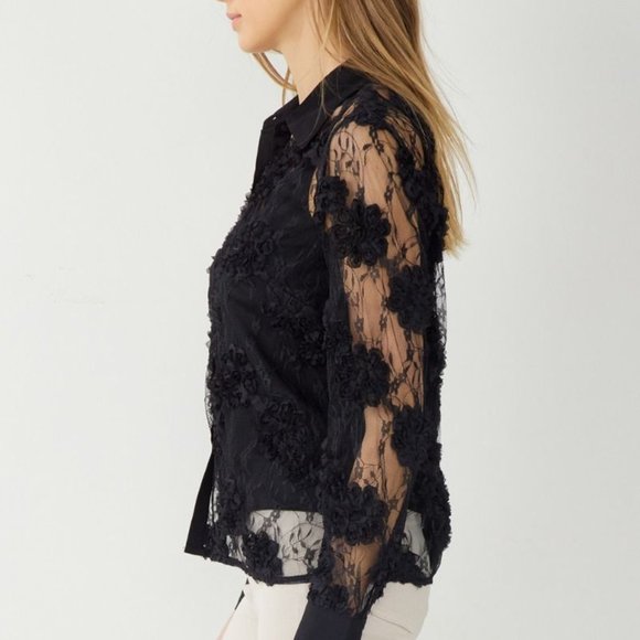 Chandler Floral Lace Button Up - Picture 5 of 9